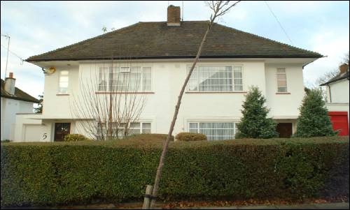 05-7 Ludlow Way